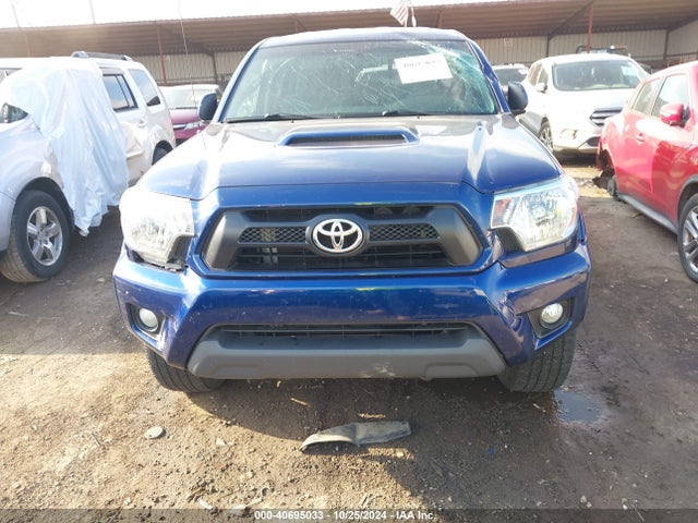 Toyota Tacoma Base V6 2015 3TMLU4EN3FM196275 Image 12