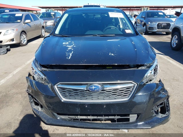 Subaru Impreza 2.0i 2018 4S3GTAA67J3738151 Image 12