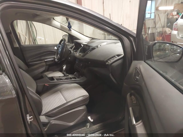 Ford ESCAPE SE 2019 1FMCU9GD4KUC06296 Image 5