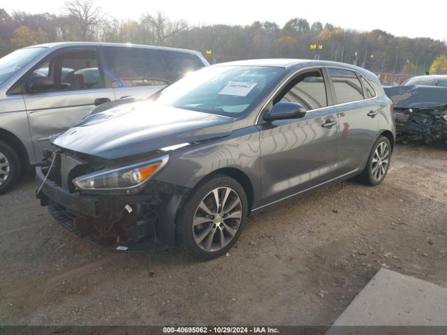 KMHH35LE2JU029990 Hyundai ELANTRA GT