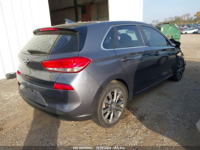 KMHH35LE2JU029990 Hyundai ELANTRA GT