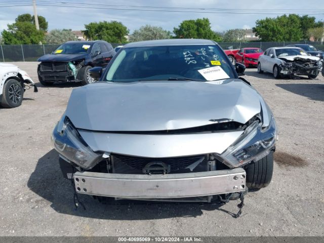 1N4AA6AP9GC408933 Nissan Maxima 3.5 Sv