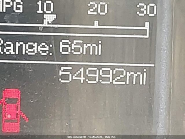 1C6RR6KT8ES168303 RAM 1500 Tradesman