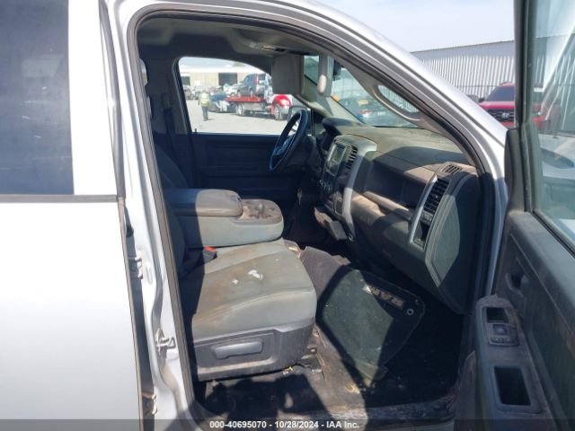 1C6RR6KT8ES168303 RAM 1500 Tradesman