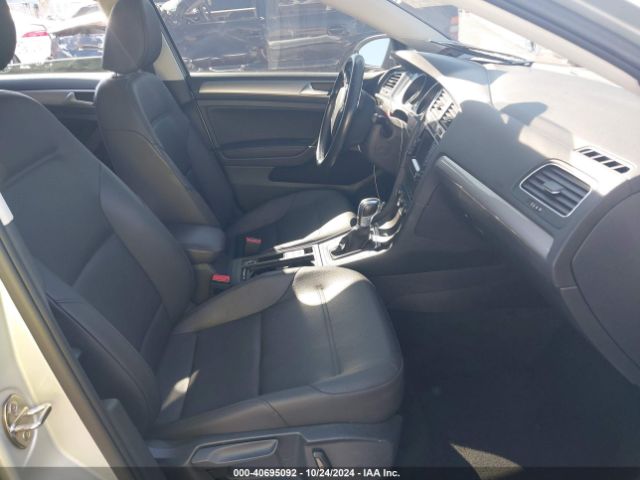 WVWPP7AU1FW902067 Volkswagen E-golf Sel Premium