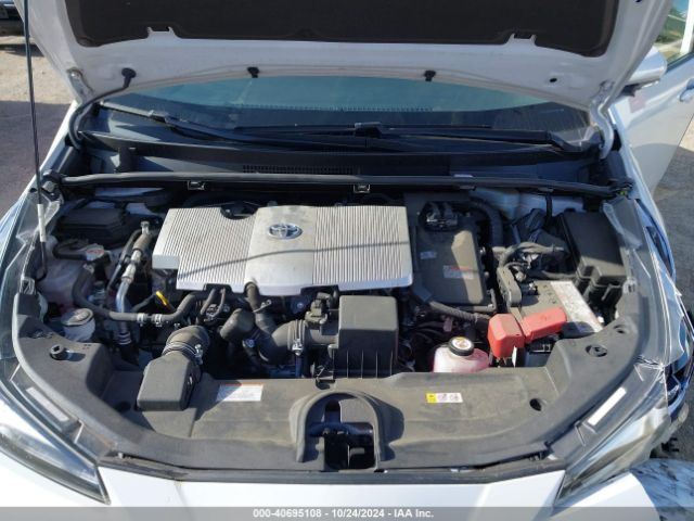 JTDKAMFU8N3156235 Toyota Prius Le