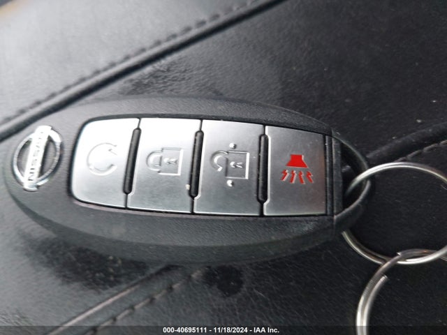 Nissan ROGUE SV 2017 5N1AT2MV1HC826049 Image 11