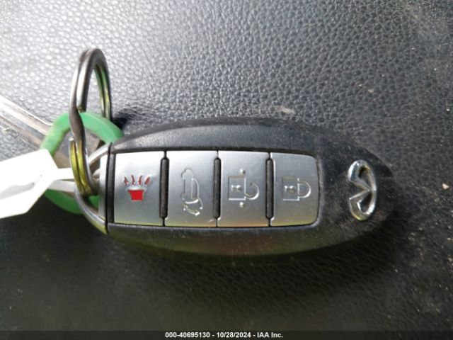 JN8CS1MW0FM482390 Infiniti QX70