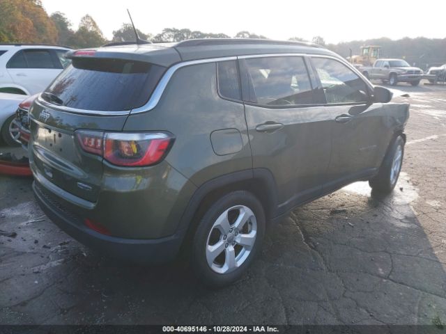 3C4NJCBBXKT699775 Jeep Compass Latitude Fwd