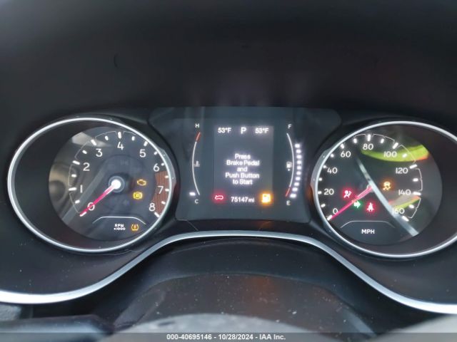 3C4NJCBBXKT699775 Jeep Compass Latitude Fwd