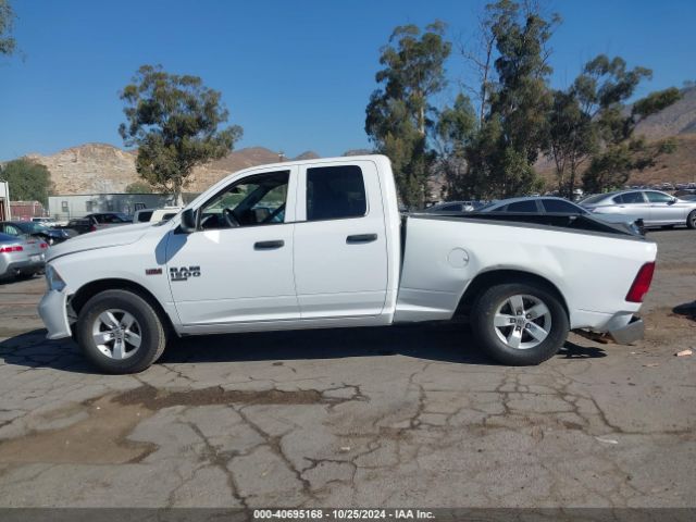 1C6RR6FT5KS515088 RAM 1500 Classic Express  4x2 6'4 Box