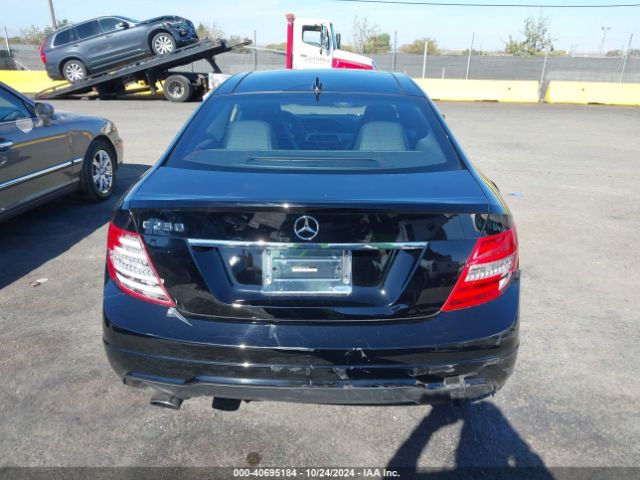 WDDGJ4HBXFG367728 Mercedes-Benz C 250