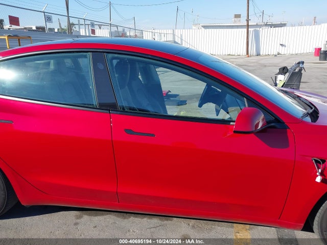 Tesla Model 3 Rear-wheel Drive 2022 5YJ3E1EA7NF338204 Image 14