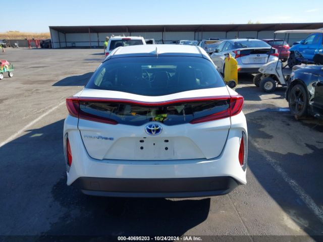 JTDKARFP1J3101675 Toyota Prius Prime Premium