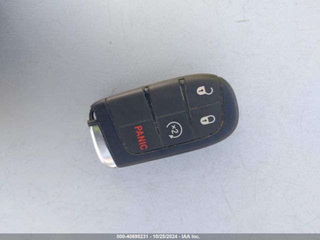 3C4NJDBB7LT115856 Jeep Compass Altitude 4x4