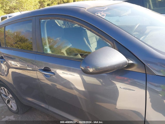 KIA Sportage Lx 2016 KNDPB3AC7G7838319 Image 13
