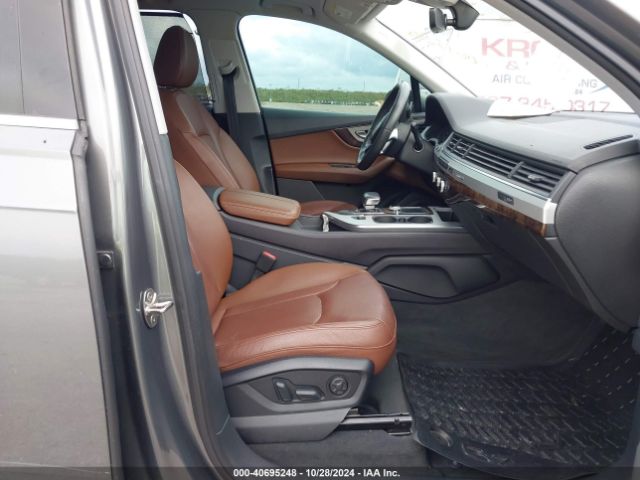 WA1LHAF77JD016555 Audi Q7 2.0t Premium