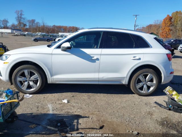 WA1BNAFYXJ2222056 Audi Q5 2.0t Premium/2.0t Tech Premium