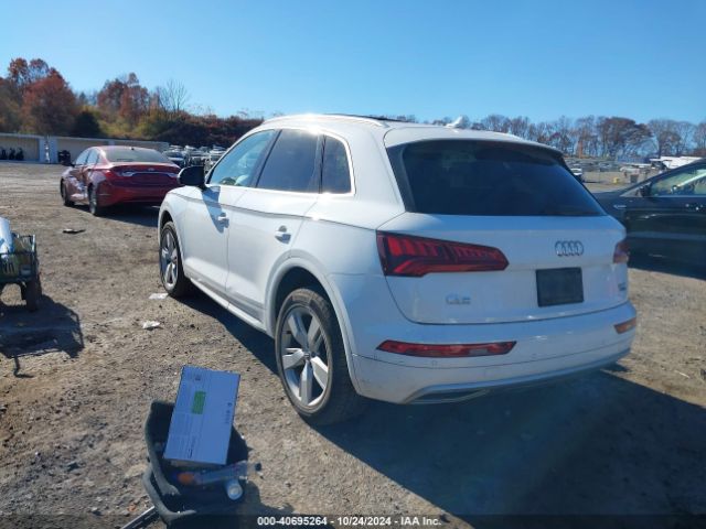 WA1BNAFYXJ2222056 Audi Q5 2.0t Premium/2.0t Tech Premium