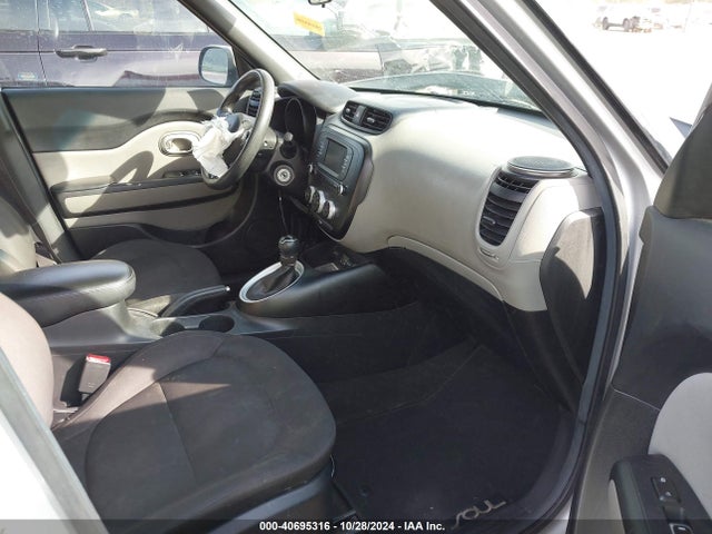 KIA Soul 2017 KNDJN2A22H7430794 Image 5