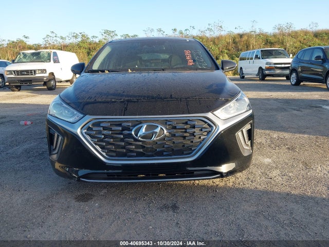KMHC75LC7NU281446 Hyundai Ioniq Hybrid Se