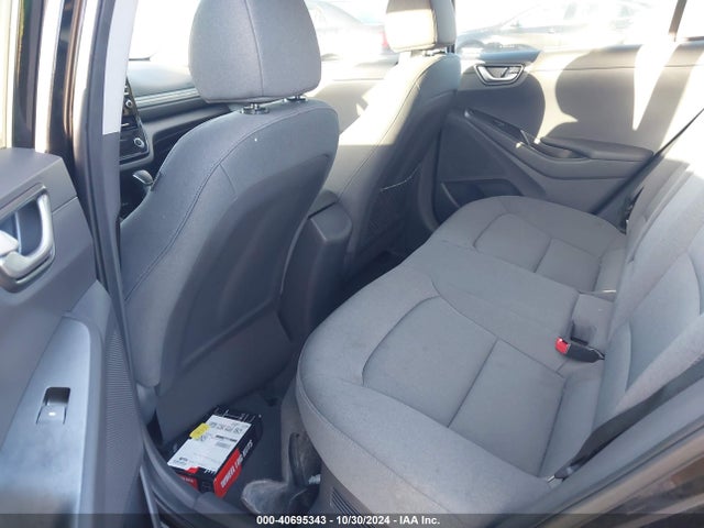 KMHC75LC7NU281446 Hyundai Ioniq Hybrid Se