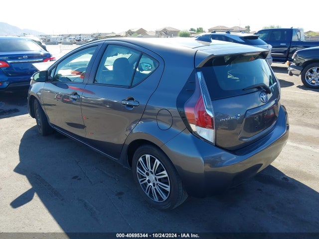Toyota Prius C Two 2015 JTDKDTB31F1582229 Image 3
