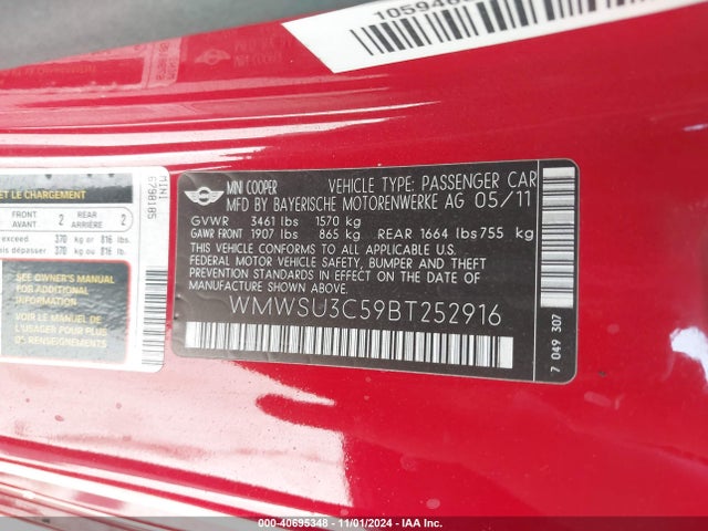2011 MINI COOPER WMWSU3C59BT252916 Photo 8
