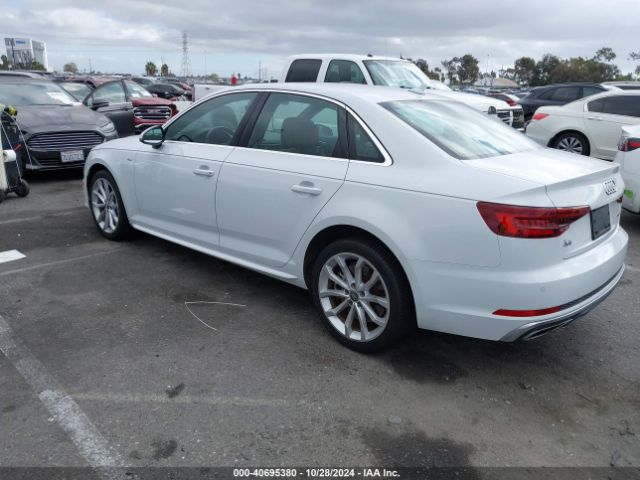 WAUENAF42KN013293 Audi A4 45 Premium