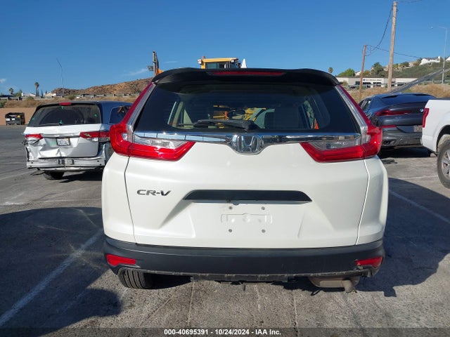 Honda CR-V LX 2018 2HKRW5H30JH415177 Image 17
