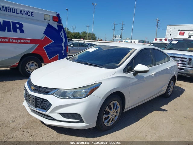 Chevrolet Cruze Ls Auto 2017 1G1BC5SM2H7199545 Image 2