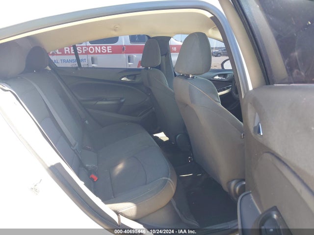 Chevrolet Cruze Ls Auto 2017 1G1BC5SM2H7199545 Image 8