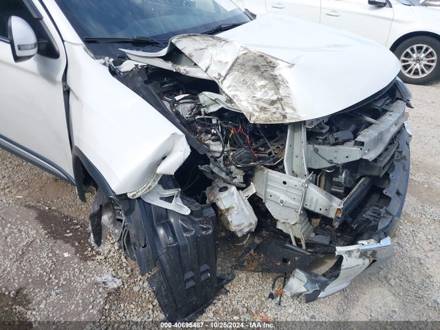 Mitsubishi Outlander Sel 2017 JA4AZ3A38HZ029624 Image 17