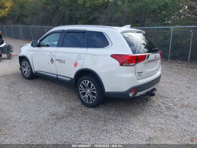 2017 MITSUBISHI OUTLANDER JA4AZ3A38HZ029624 Photo 2