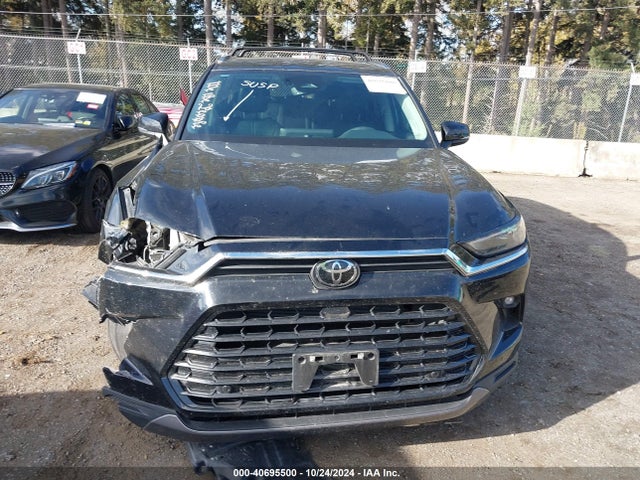 Toyota Grand Highlander Limited 2024 5TDAAAB51RS004844 Image 13