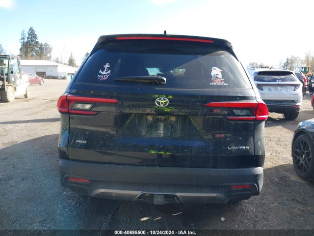 Toyota Grand Highlander Limited 2024 5TDAAAB51RS004844 Image 17
