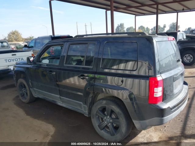 1C4NJPBA1FD342883 Jeep Patriot Altitude Edition