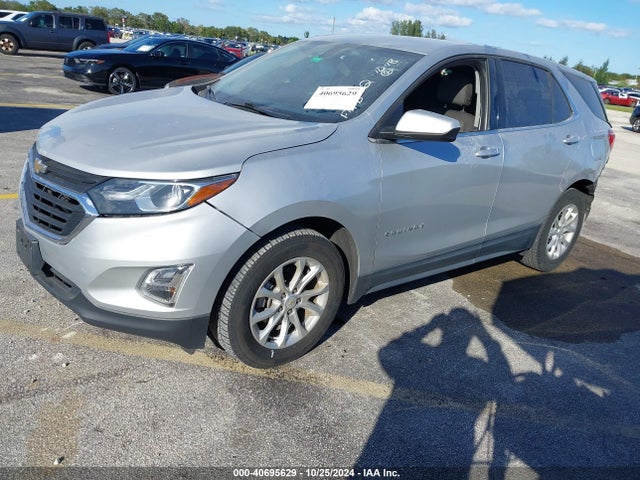 Chevrolet EQUINOX LT 2018 2GNAXJEV2J6247112 Image 2