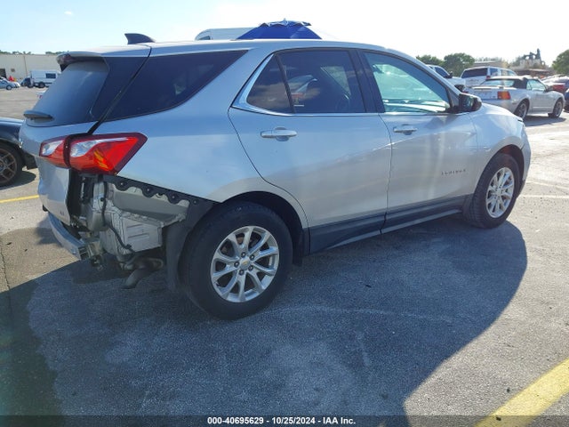 Chevrolet EQUINOX LT 2018 2GNAXJEV2J6247112 Image 4