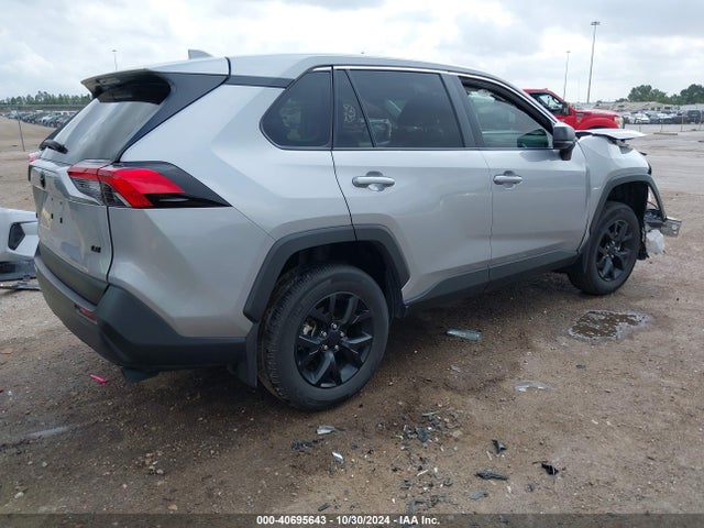 Toyota RAV4 LE 2024 2T3H1RFV9RW315699 Image 4