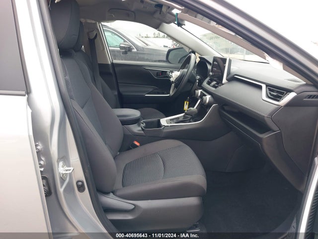 Toyota RAV4 LE 2024 2T3H1RFV9RW315699 Image 5
