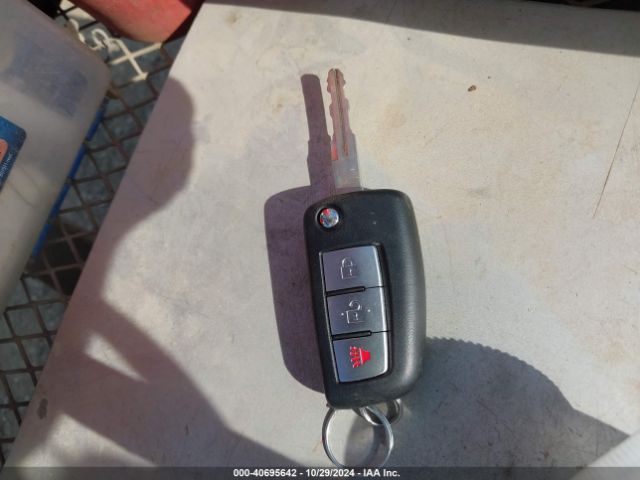 JN1BJ1CP5JW165466 Nissan Rogue Sport S