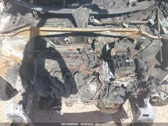 KNDJN2A2XF7761295 KIA Soul !