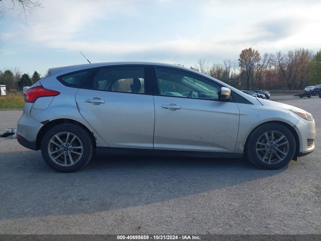 Ford FOCUS SE 2017 1FADP3K27HL278732 Image 14