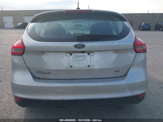 Ford FOCUS SE 2017 1FADP3K27HL278732 Image 17
