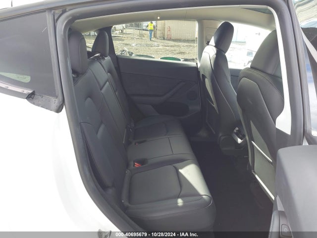2023 TESLA MODEL Y 7SAYGDEE9PF908388 Photo 7
