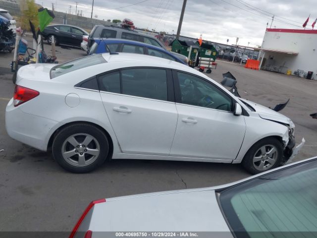 1G1PC5SBXE7381963 Chevrolet Cruze 1lt Auto