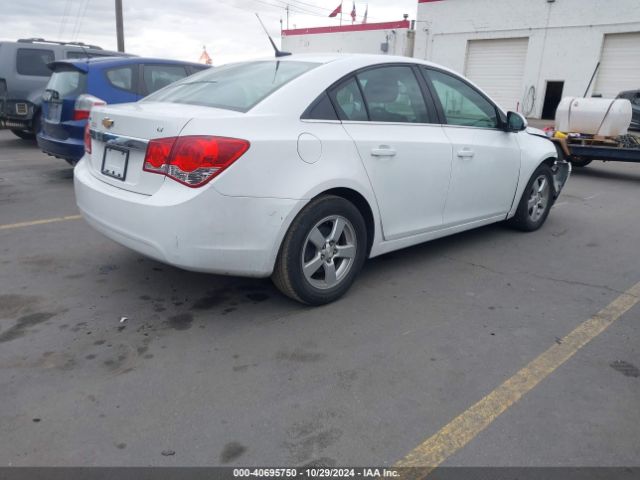 1G1PC5SBXE7381963 Chevrolet Cruze 1lt Auto