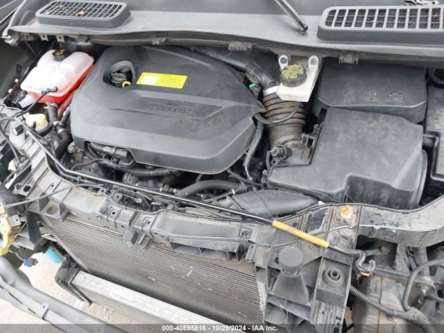1FMCU9JX4GUA01832 Ford Escape Titanium