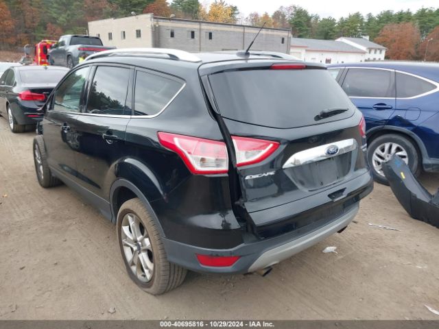 1FMCU9JX4GUA01832 Ford Escape Titanium
